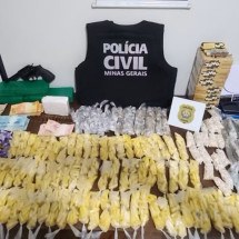 MG: suspeito de tráfico troca tiros com polícia e é preso - PCMG/Divulgação