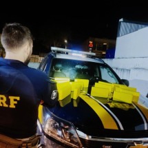 Motorista é preso na BR-365 com R$ 2 milhões em cocaína  - Divulgação/PRF