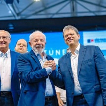 Governos Lula e Tarcísio fecham acordo para beneficiar moradores de favela - Ricardo Stuckert/PR
