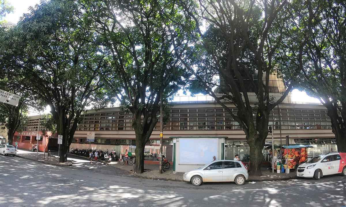 Adolescente com submetralhadora é baleado pela PM em Sabará - Edésio Ferreira/EM/D.A Press - 08/04/2020